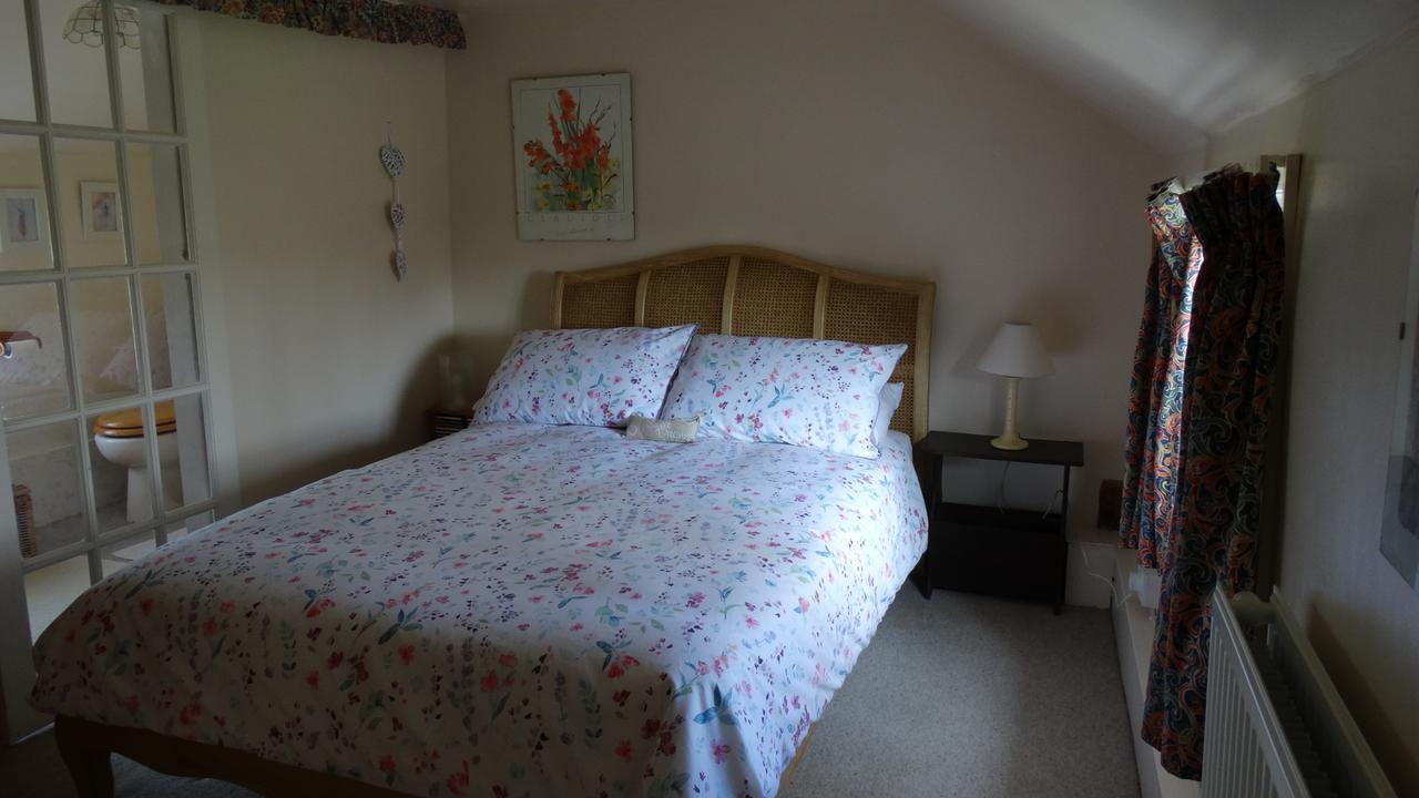 Yew Tree Cottage ลีโอมินสเตอร์ ภายนอก รูปภาพ